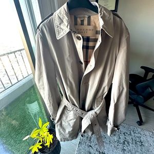 Burberry trench coat - never used